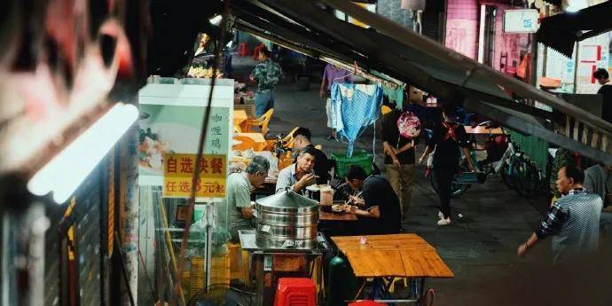 最新江湖地攤貨源批發(fā)，探索繁榮的商業(yè)新領(lǐng)域