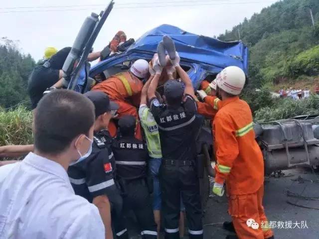 今天江西車禍最新新聞，事故現(xiàn)場(chǎng)救援與后續(xù)處理