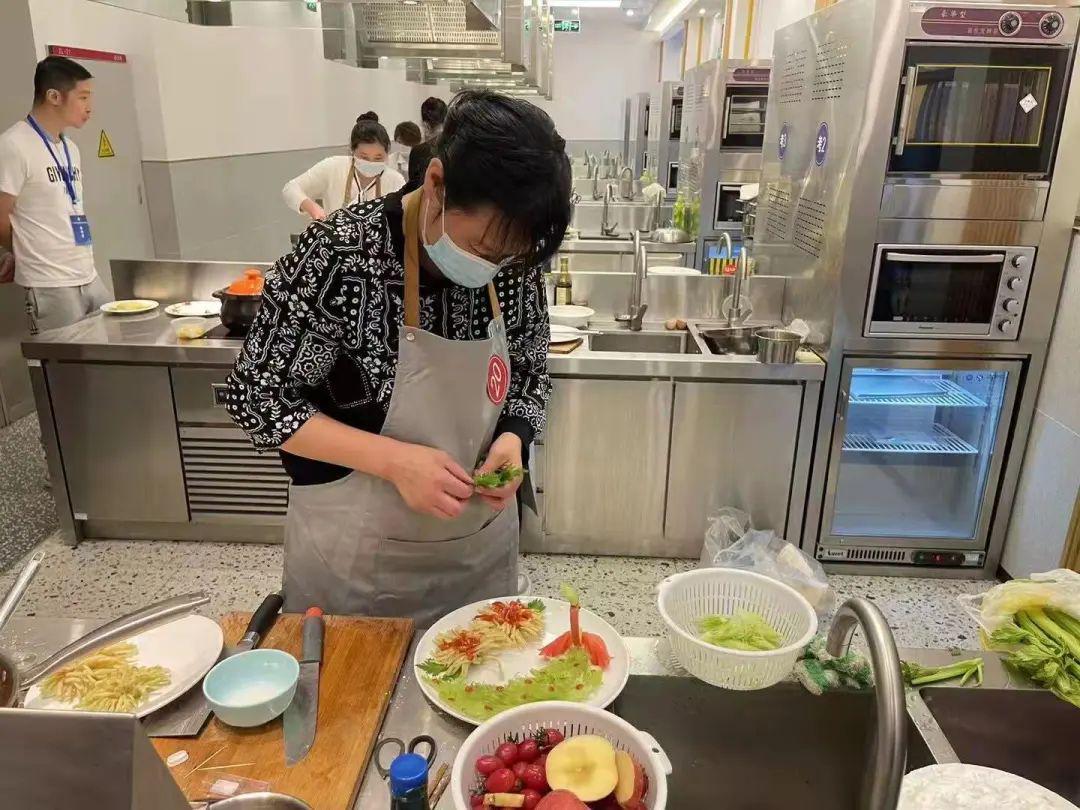 義烏燒飯阿姨最新招聘——打造專業(yè)團(tuán)隊，共享美食盛宴