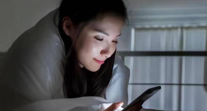 關于最新的網站在線觀看，涉黃問題的警示與反思